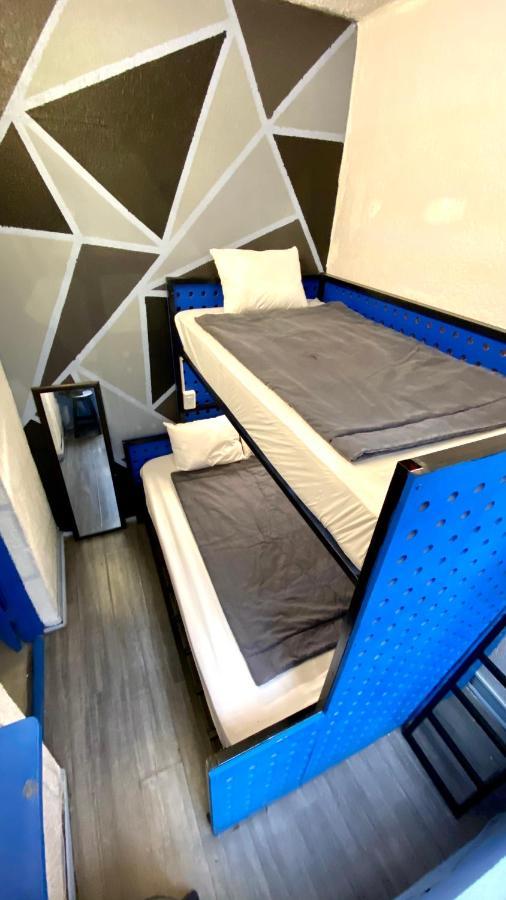 מקסיקו סיטי Roomies Hostel Roma מראה חיצוני תמונה