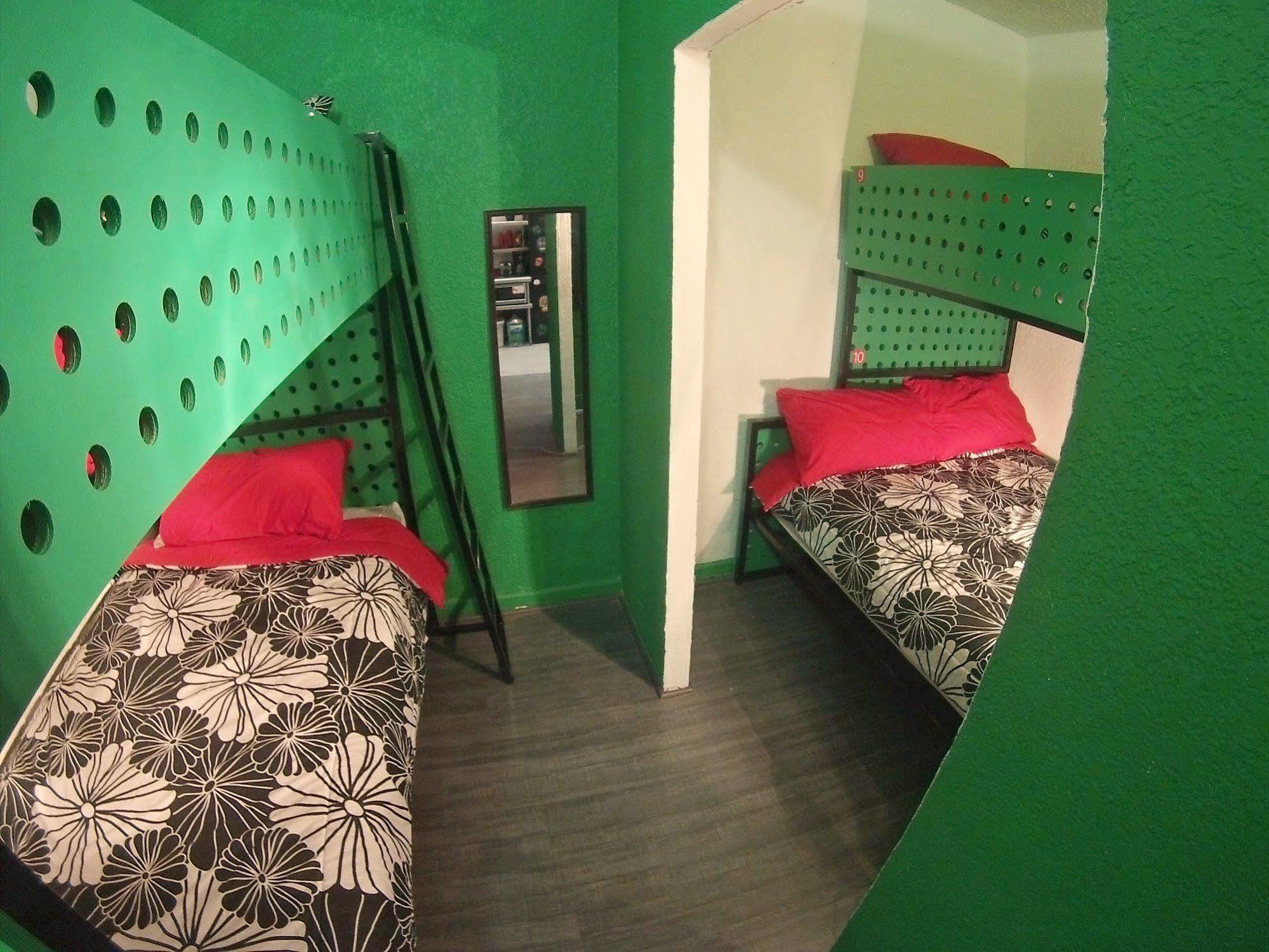מקסיקו סיטי Roomies Hostel Roma מראה חיצוני תמונה
