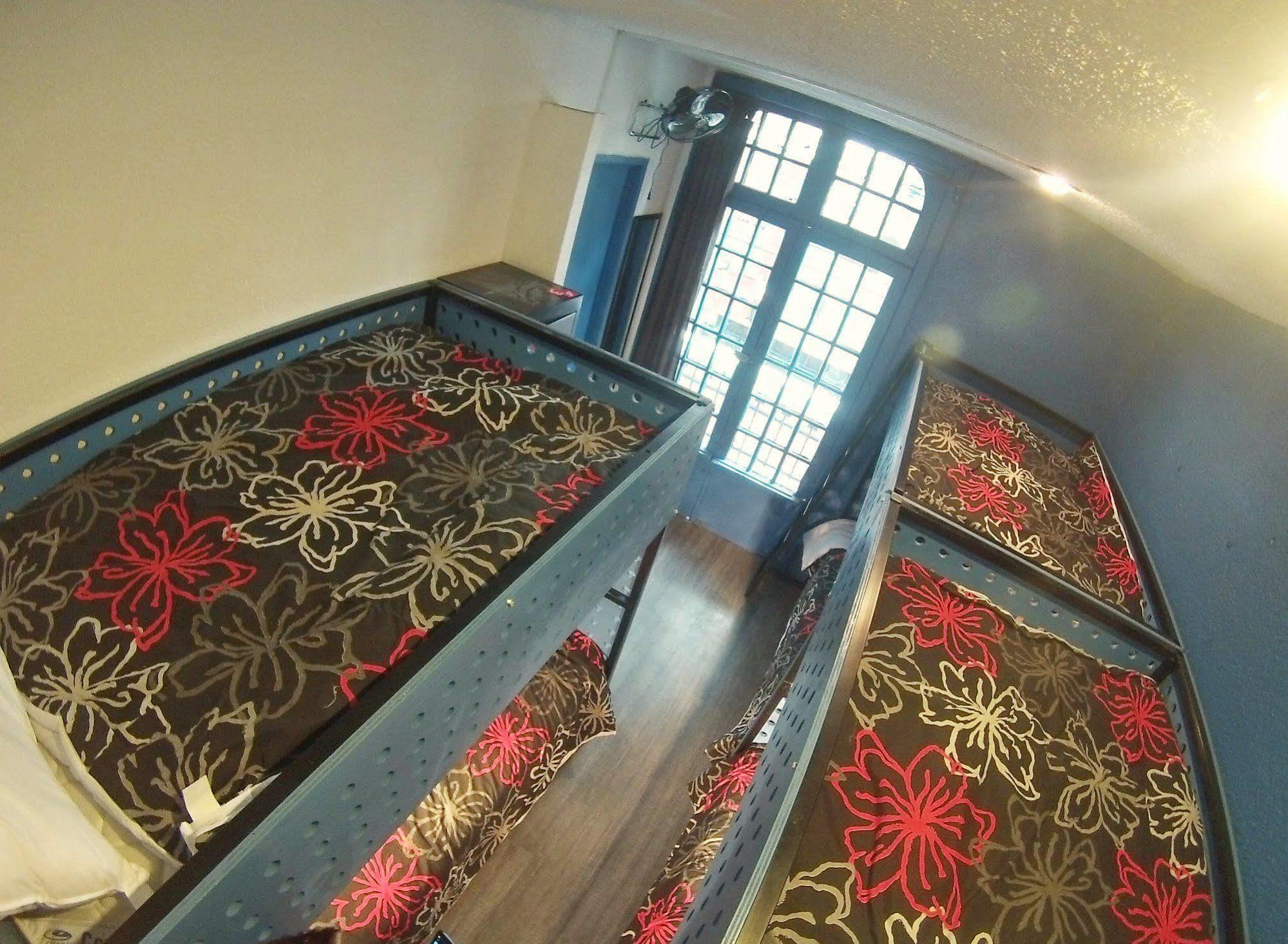 מקסיקו סיטי Roomies Hostel Roma מראה חיצוני תמונה
