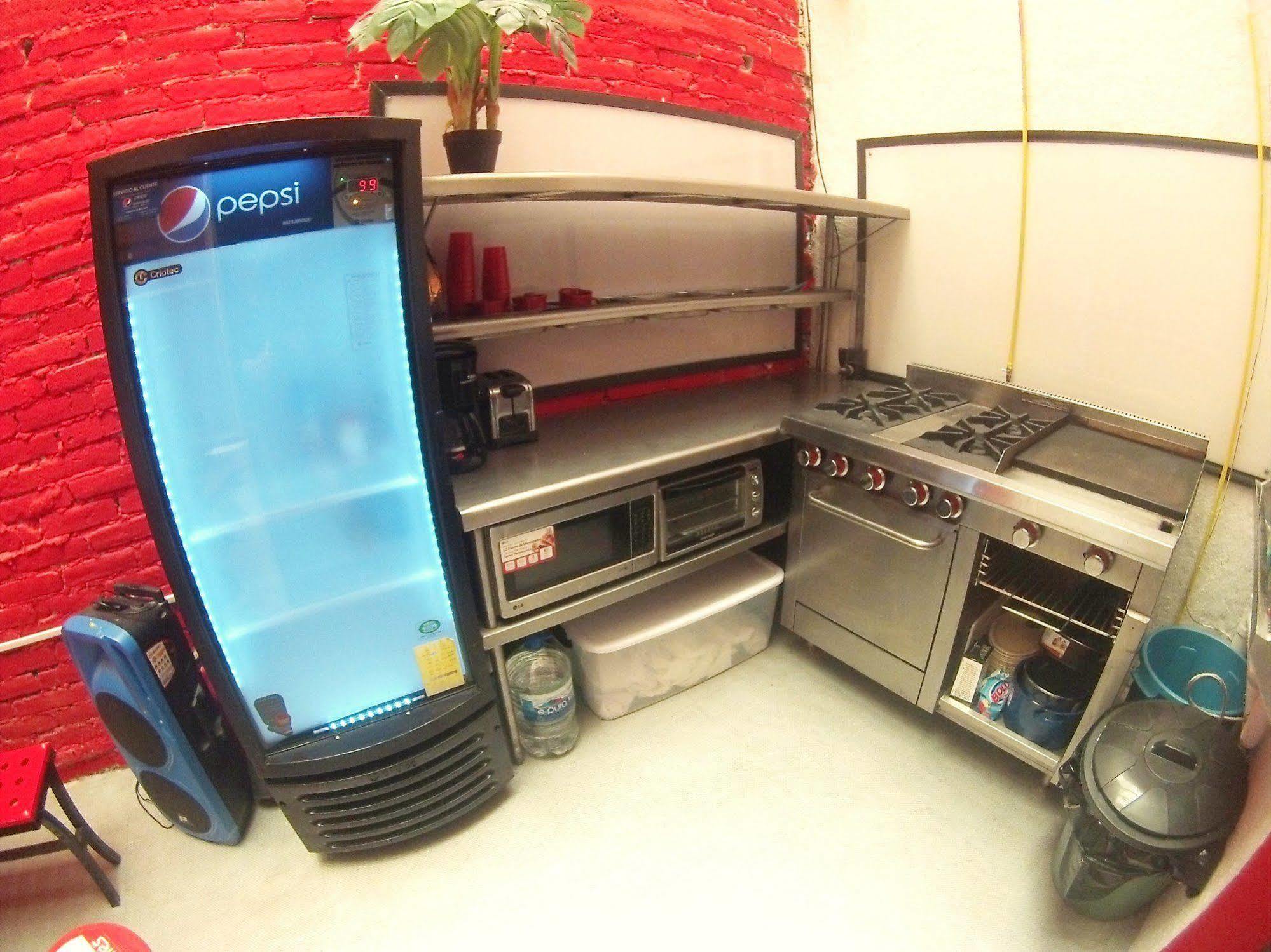 מקסיקו סיטי Roomies Hostel Roma מראה חיצוני תמונה