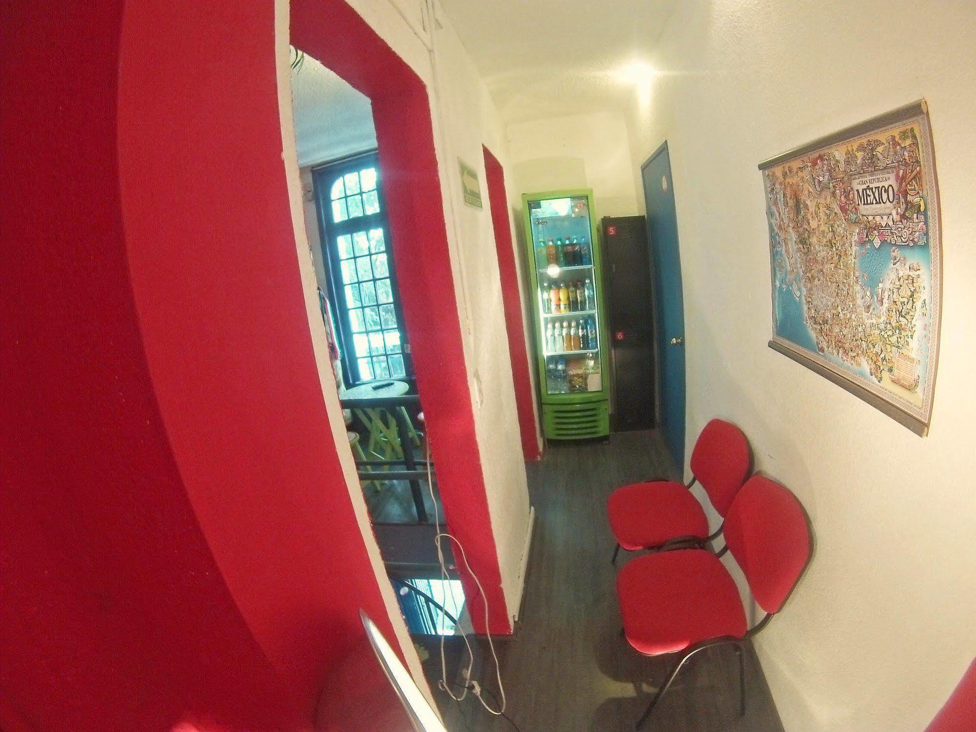 מקסיקו סיטי Roomies Hostel Roma מראה חיצוני תמונה